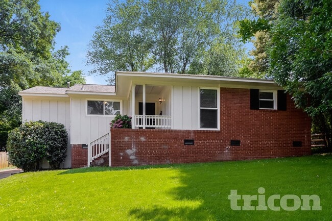 Building Photo - 5530 Wedgewood Dr