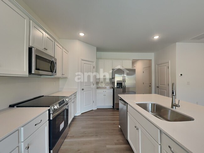 Building Photo - 3522 Jefferson Cor Ln