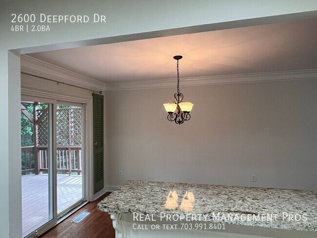 Foto del edificio - 2600 Deepford Dr