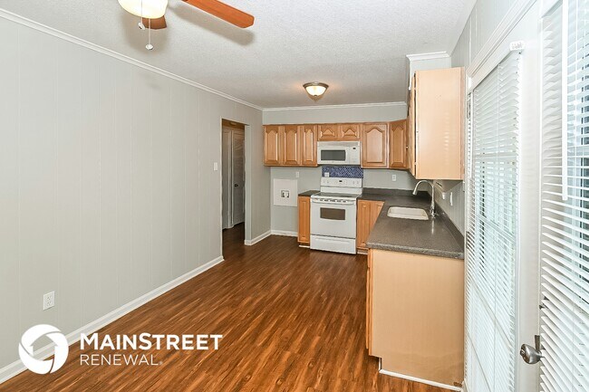 Foto del edificio - 8398 Hickory Cove