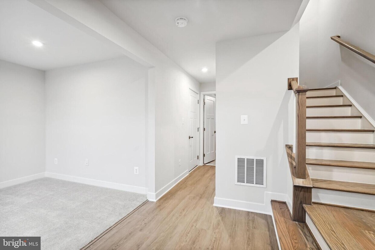 24573 Pommel Ter, Dulles, VA 20166 Townhome Rentals in Dulles VA