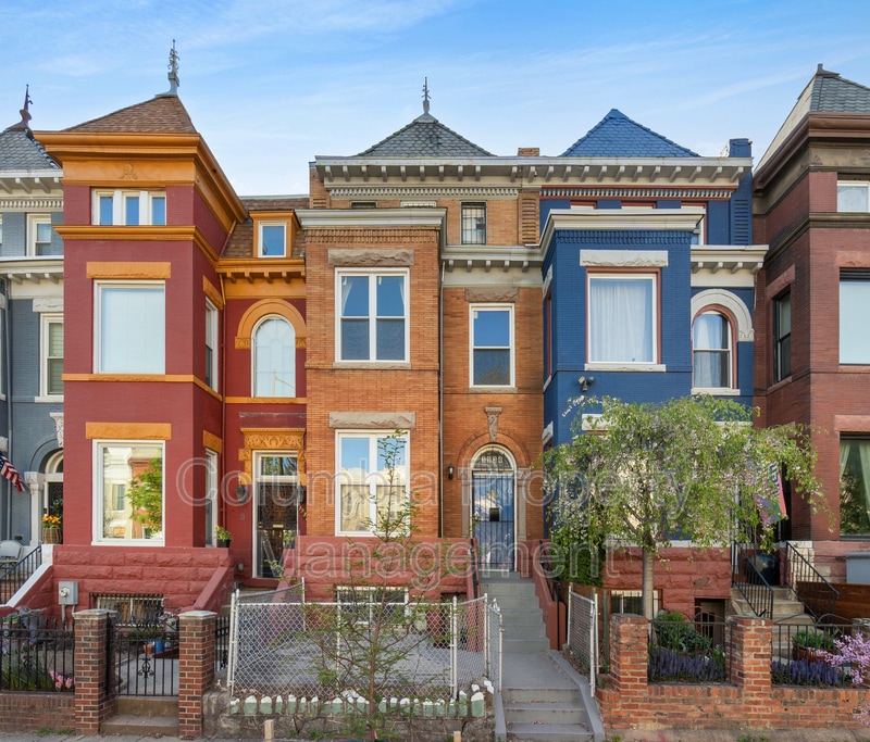 Primary Photo - 1934 1st St NW