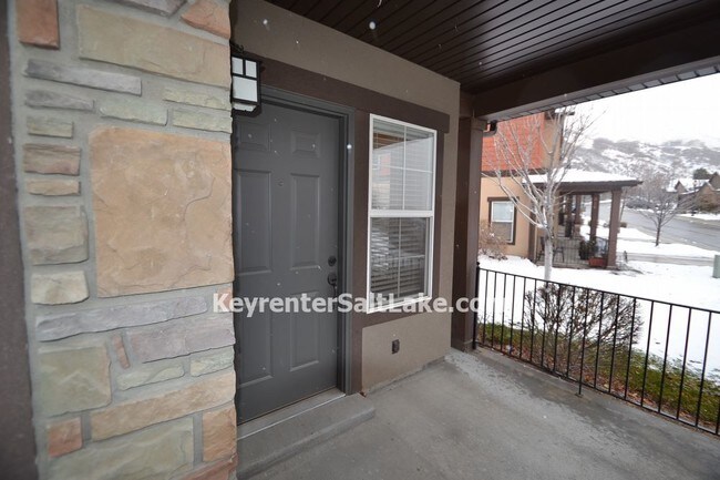 Foto del edificio - 14827 S Chandlerpoint Way