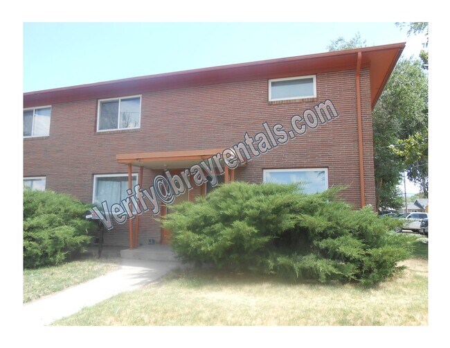 Building Photo - 1821 Gunnison Ave