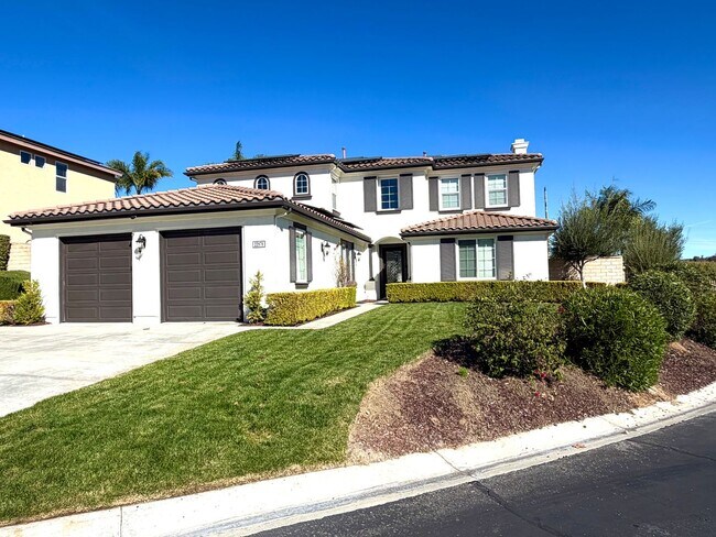 Foto del edificio - Gorgeous 4 Bedroom Home with Private Pool and Spa in Bear Creek