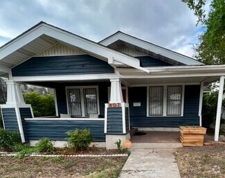 Building Photo - 807 Rigsby Ave