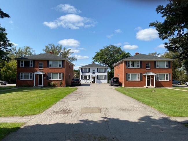 Building Photo - 6066 Transit Rd