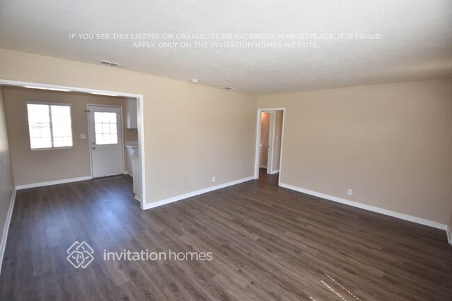 Foto del edificio - 4515 N Eastbury Ave