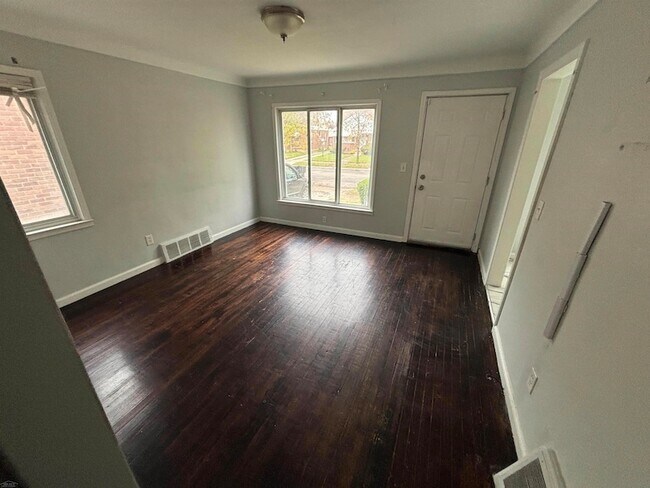 Foto del edificio - 7795 Heyden