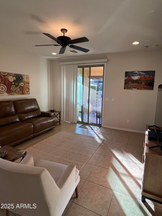 Foto del edificio - 26197 Vista Dr