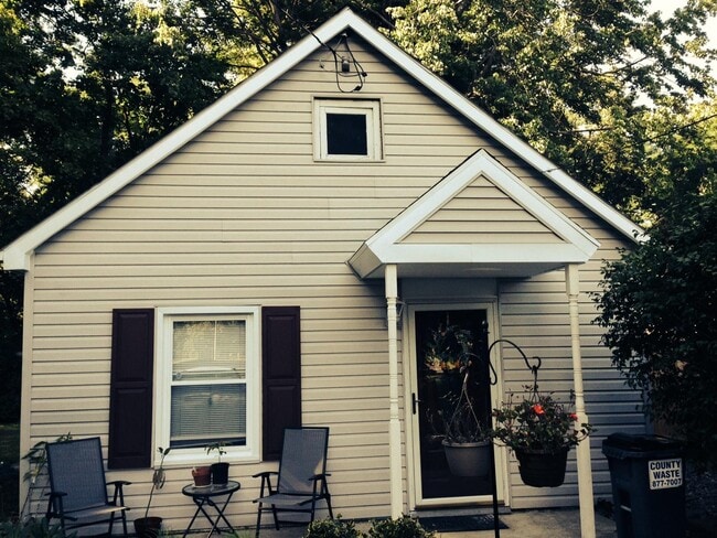 Building Photo - 91 Waterman Ave