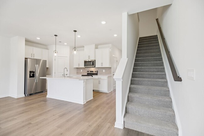 Foto del edificio - 7167 Cedarcrest Ct