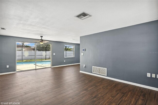 Building Photo - 1814 sprint Ln