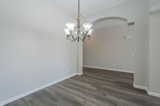 Building Photo - 2951 E Riviera Pl
