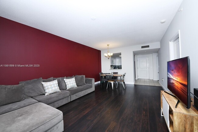 Building Photo - 1250 S Miami Ave