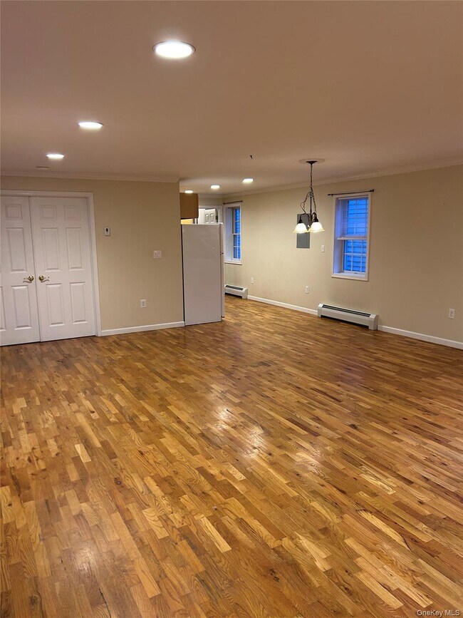 Foto del edificio - 106 Newport Bridge Rd