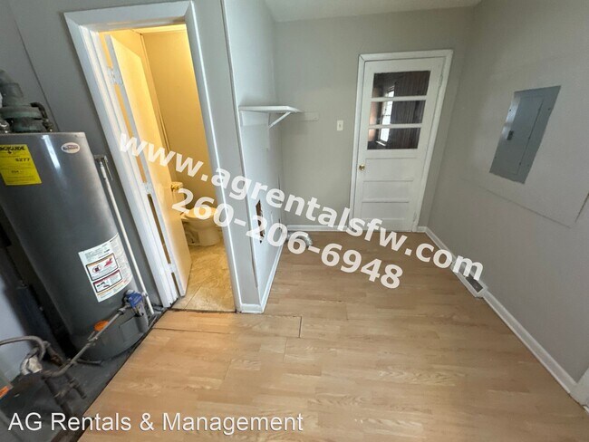 Foto del edificio - 4 br, 1.5 bath House - 6405 Arnel Ave