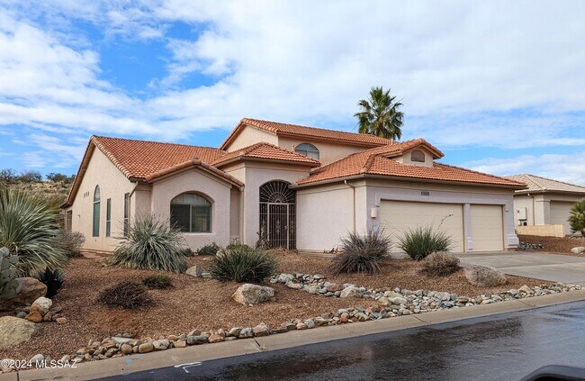 Building Photo - 38448 S Lake Crest Dr