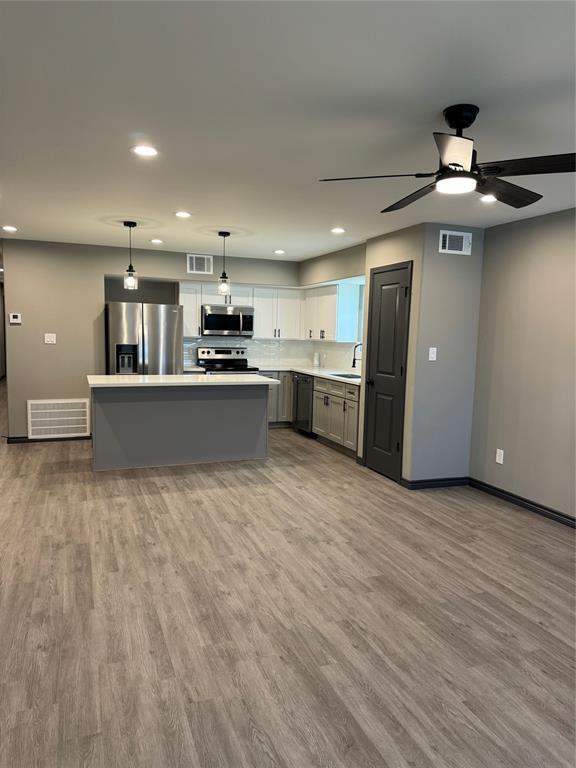 Foto del edificio - 7904 Sexton St