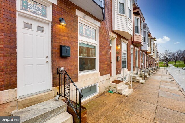 Building Photo - 522 S Potomac St