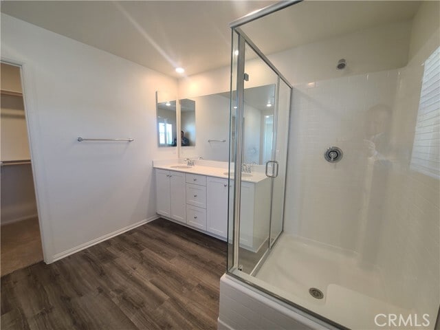 Building Photo - 15674 Santa Cruz Ct