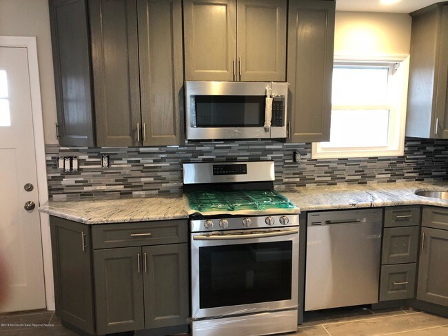 Foto del edificio - 134 Primrose Ln