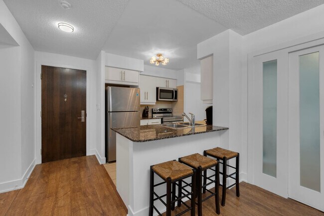 Photo du bâtiment - 26 Blue Jays Way