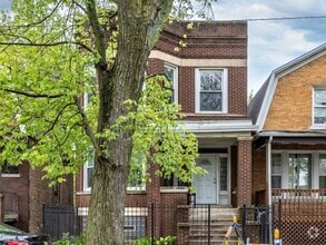 Building Photo - 6813 S St Lawrence Ave