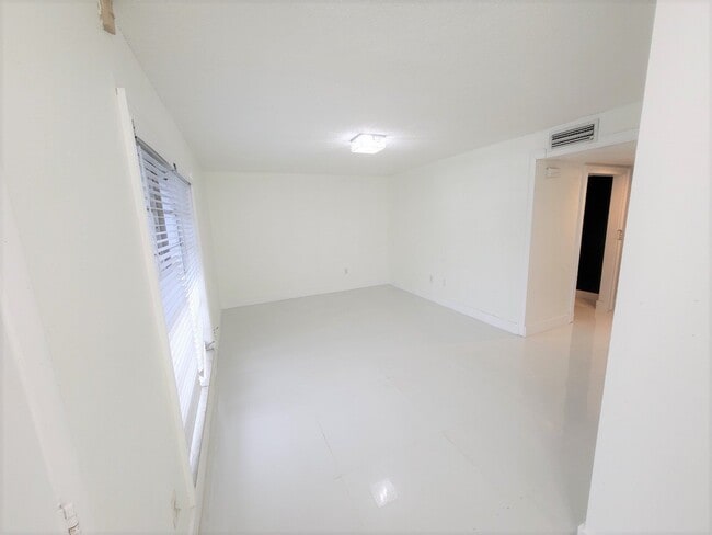 Foto del edificio - 17160 SW 94th Ave