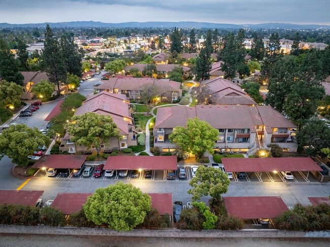 Building Photo - Citrus Place