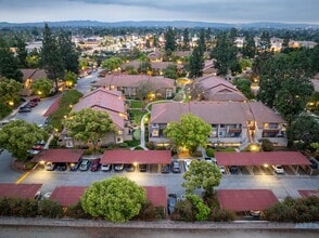 Building Photo - Citrus Place