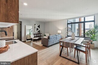 Building Photo - 1122 Frankford Ave