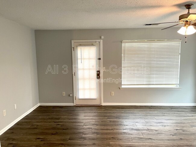 Foto del edificio - 101 Prattling Ct