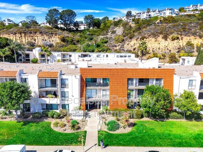 Foto del edificio - 6780 Friars Rd