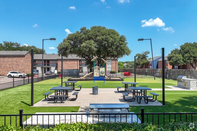 Área de parrilla - The Place at Briarcrest