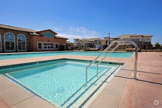 VASARI LUXURY APARTMENT HOMES photo'