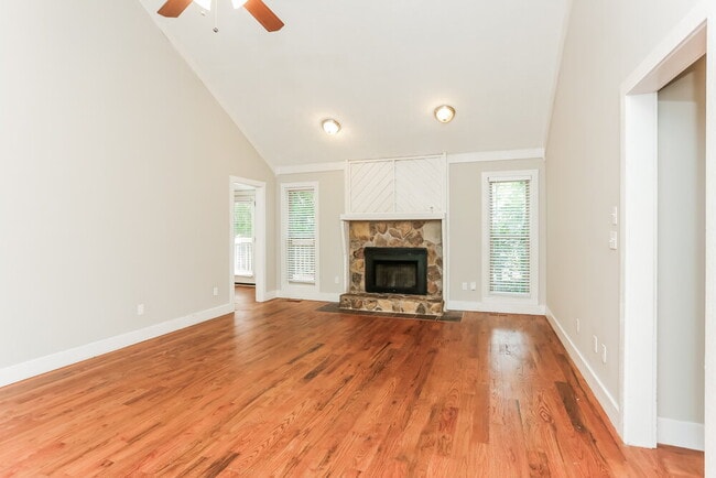 Building Photo - 338 Triborough Hollow SW