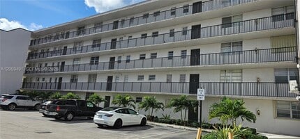 Building Photo - 14170 SW 84th St