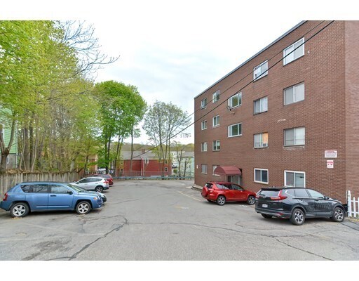 Building Photo - 175 Clare Ave