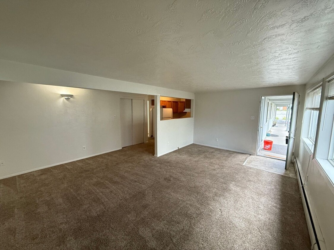 Primary Photo - 535 N Street-1