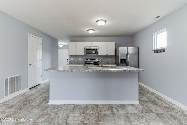 Building Photo - 123 Gadwall Ct