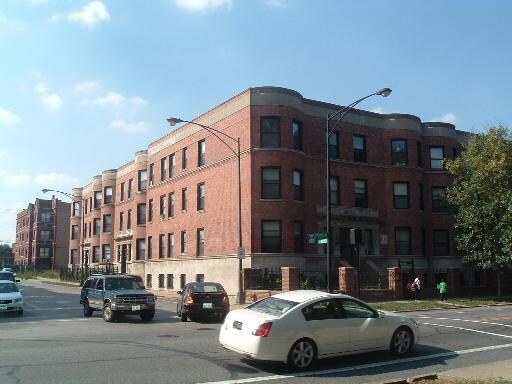 Building Photo - 5850-5858 S Martin Luther King Dr