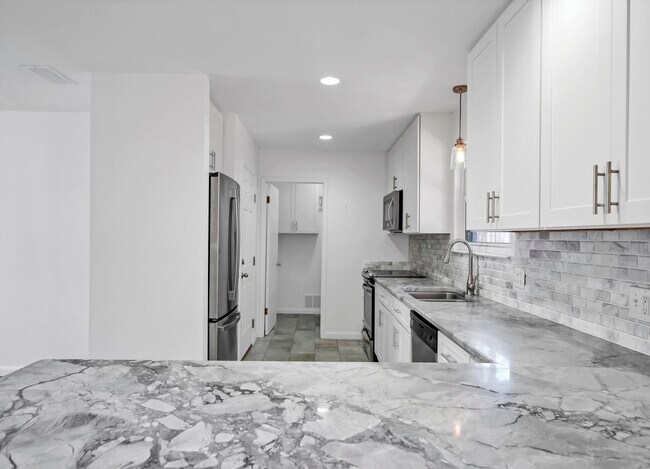 Building Photo - 309 Pontevedra Ln