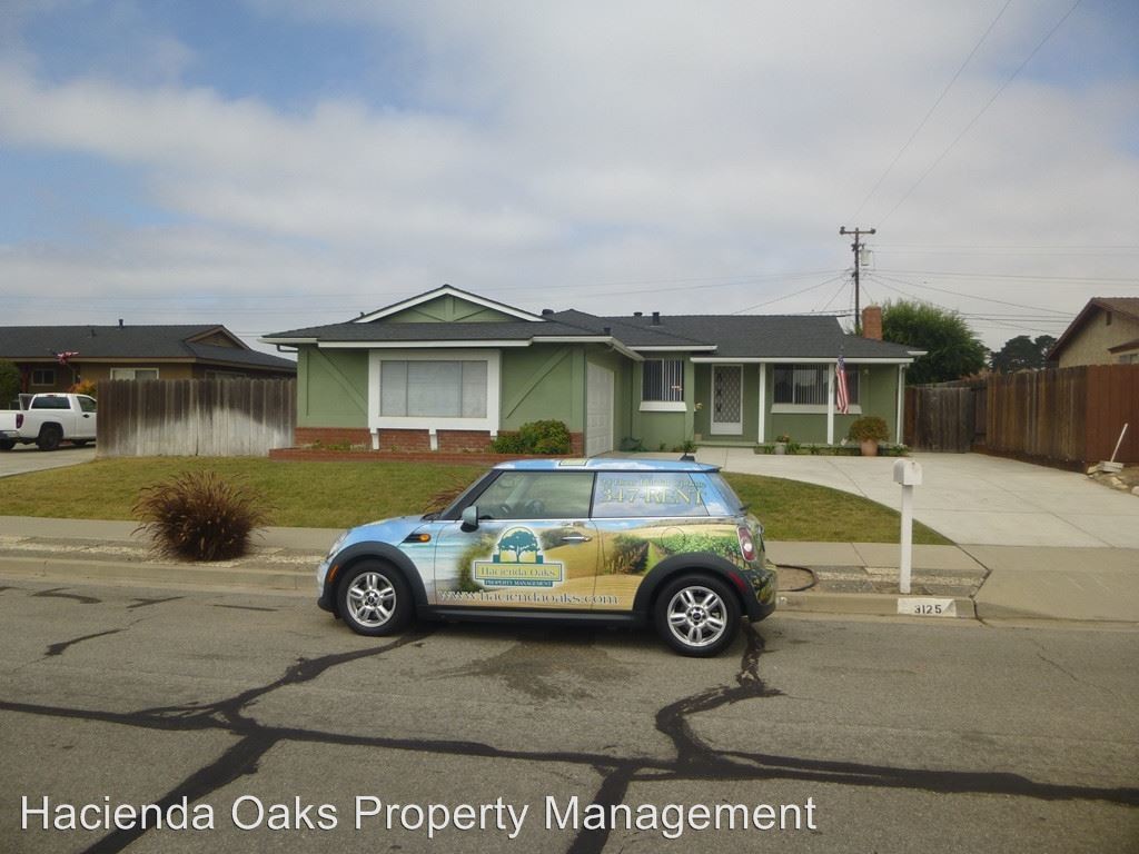 Primary Photo - 4 br, 2.5 bath House - 3125 Montano Drive