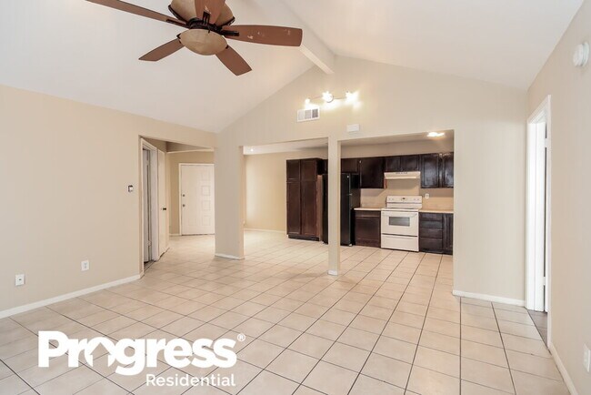 Building Photo - 12329 Ridgeside Dr