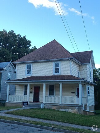 Building Photo - 1732 Hanover Ave NW