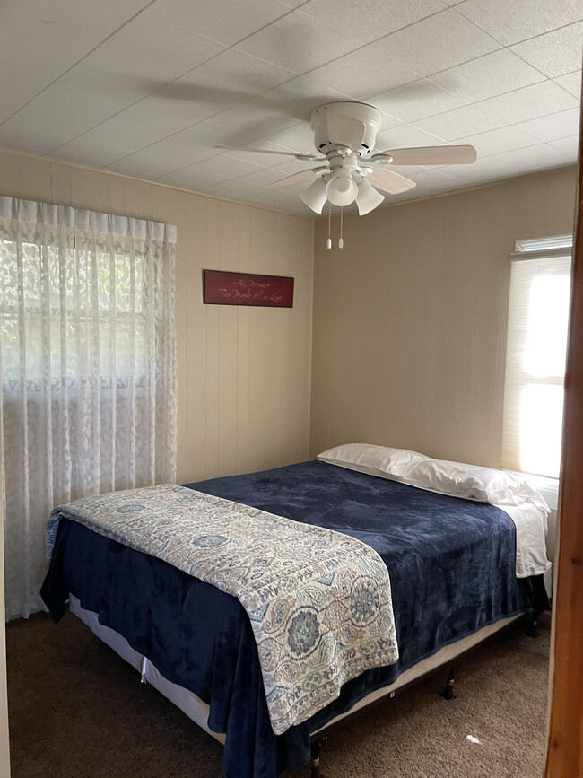 Foto del edificio - 7840 Ribeck Ln