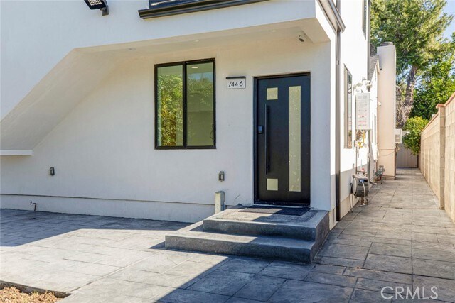 Building Photo - 7446 Mammoth Ave