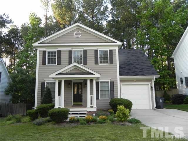Primary Photo - 304 Skinny Pine Ct