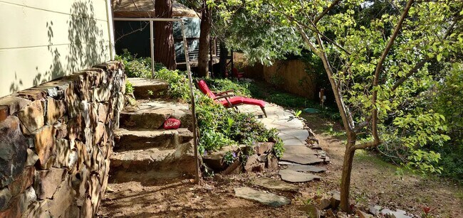 Foto del edificio - 165 Terrace St